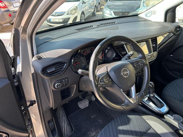 OPEL CROSSLAND X DESIGN 1.2 AUTO SPANISH LHD IN SPAIN 76000 MILES SUPERB 2018